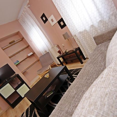 Apartment House Lalita Fužine Eksteriør bilde